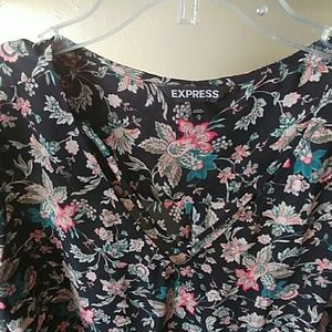 Express Tops - Express Floral Long Sleeve Express Tops - Express Floral Long Sleeve
